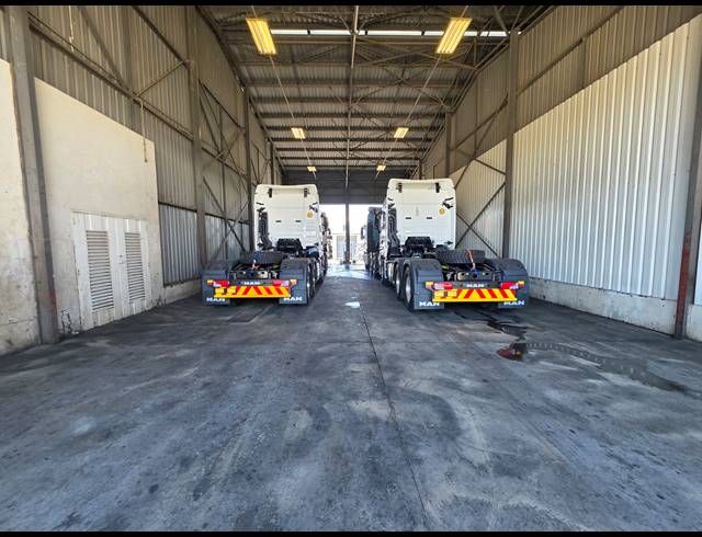 4,005M² WAREHOUSE FOR SALE IN CITY DEEP